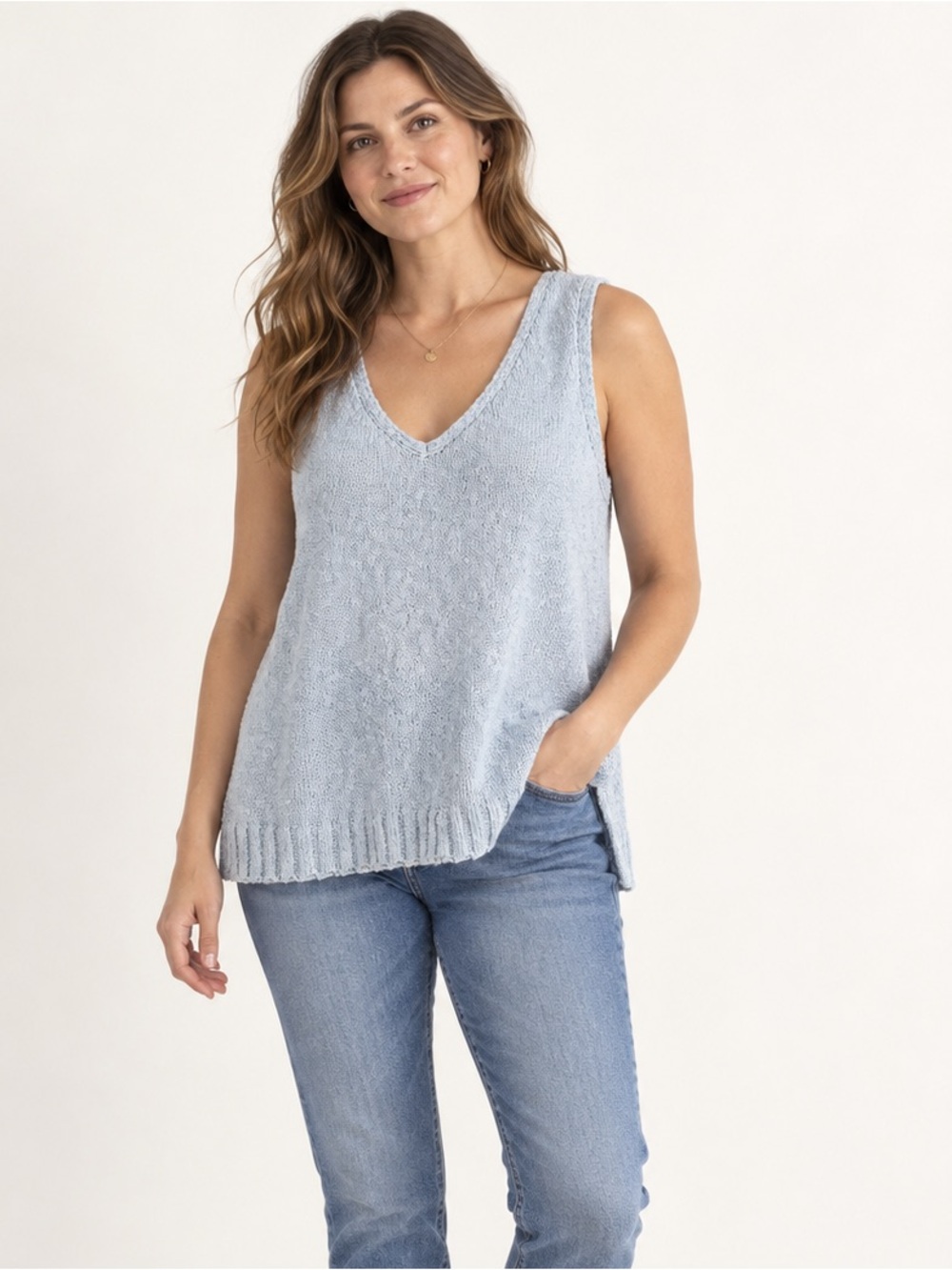 J.Crew Women’s Medium Light Blue V-Neck Sleeveless Knit Sweater Tank Top